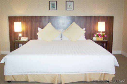 Wu Liang Ye Grand Hotel Chengdu Extérieur photo