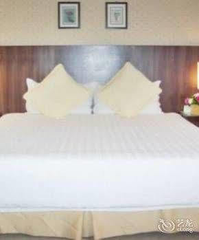 Wu Liang Ye Grand Hotel Chengdu Extérieur photo