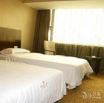 Wu Liang Ye Grand Hotel Chengdu Extérieur photo